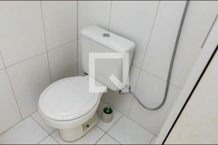 Banheiro de kitnet/studio à venda com 1 quarto, 38m² em Vila Buarque, São Paulo