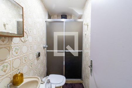 Banheiro de kitnet/studio à venda com 1 quarto, 29m² em Cidade Baixa, Porto Alegre