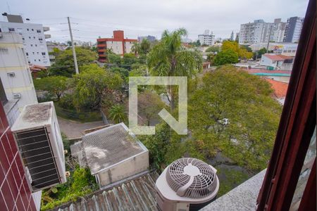 Quarto 1 - Vista de apartamento à venda com 3 quartos, 257m² em Vila Ipiranga, Porto Alegre