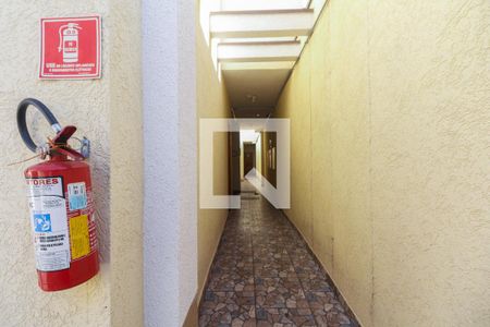 Condomínio de apartamento para alugar com 2 quartos, 40m² em Vila Carrão, São Paulo