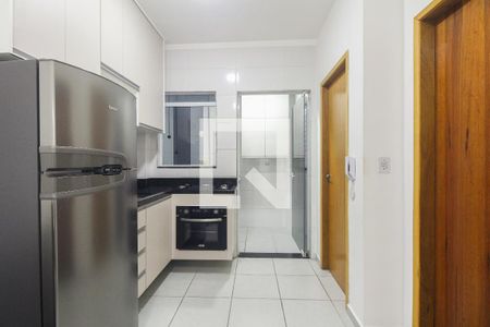 Cozinha de apartamento para alugar com 2 quartos, 40m² em Vila Carrão, São Paulo