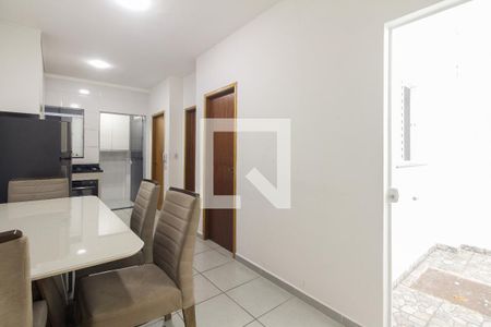 Sala de apartamento para alugar com 2 quartos, 40m² em Vila Carrão, São Paulo