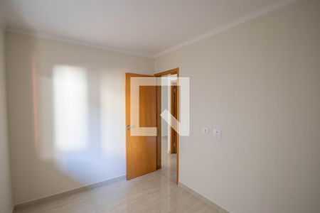 Quarto 1 de apartamento à venda com 2 quartos, 38m² em Parque Vitoria, São Paulo