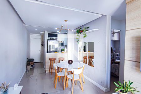 Sala de apartamento à venda com 2 quartos, 50m² em Taquara, Rio de Janeiro