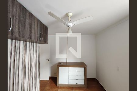 Quarto 2 de apartamento para alugar com 2 quartos, 49m² em Vila Cristina, Ferraz de Vasconcelos