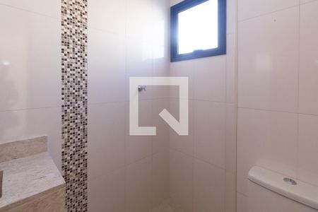Banheiro de apartamento à venda com 3 quartos, 67m² em Parque Vitoria, São Paulo