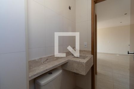 Banheiro de apartamento à venda com 2 quartos, 54m² em Parque Vitoria, São Paulo