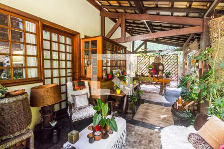 Varanda de casa de condomínio à venda com 4 quartos, 353m² em Residencial Cinco (alphaville), Santana de Parnaíba