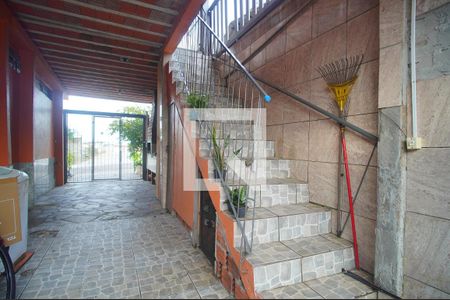 Garagem de casa à venda com 2 quartos, 320m² em Canudos, Novo Hamburgo