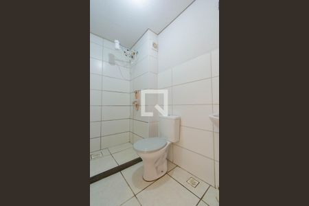 Banheiro Social de apartamento para alugar com 2 quartos, 50m² em Olaria, Canoas