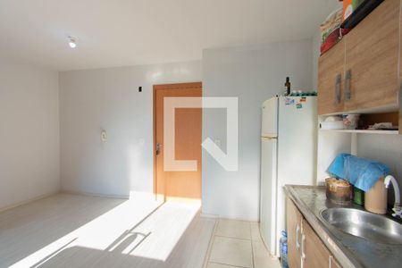 Cozinha de apartamento para alugar com 2 quartos, 50m² em Olaria, Canoas