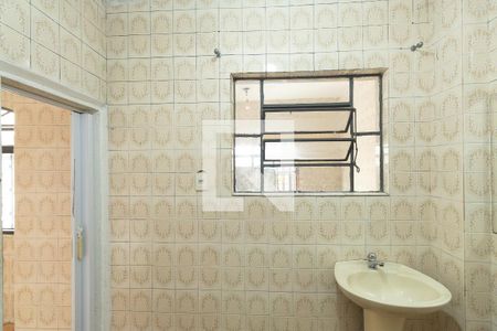 Banheiro de casa para alugar com 1 quarto, 50m² em Vila Gustavo, São Paulo