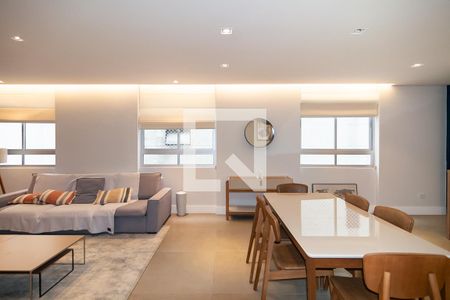 Sala de apartamento à venda com 3 quartos, 200m² em Bela Vista, São Paulo