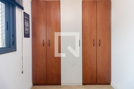 Quarto  de apartamento para alugar com 2 quartos, 64m² em Jardim das Acácias, São Paulo