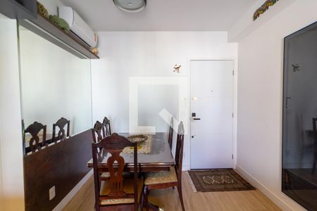 Sala de Jantar de apartamento para alugar com 2 quartos, 64m² em Jardim das Acácias, São Paulo