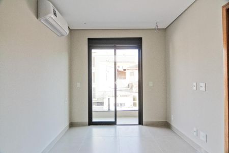 Suíte de casa à venda com 3 quartos, 189m² em Parque Sao Domingos, São Paulo