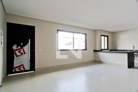 Sala de casa à venda com 3 quartos, 192m² em Parque Sao Domingos, São Paulo
