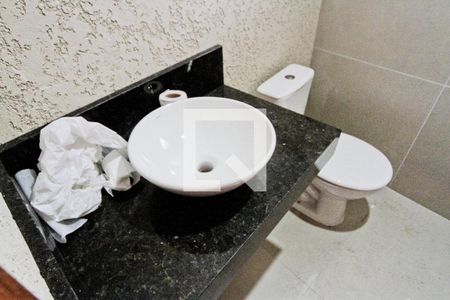 Área externa - lavabo de casa à venda com 3 quartos, 192m² em Parque Sao Domingos, São Paulo