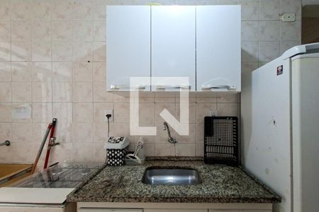 Cozinha de apartamento para alugar com 1 quarto, 40m² em Cidade Ocian, Praia Grande