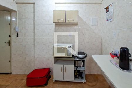 Cozinha de apartamento para alugar com 1 quarto, 40m² em Cidade Ocian, Praia Grande