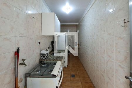 Cozinha de apartamento para alugar com 1 quarto, 40m² em Cidade Ocian, Praia Grande