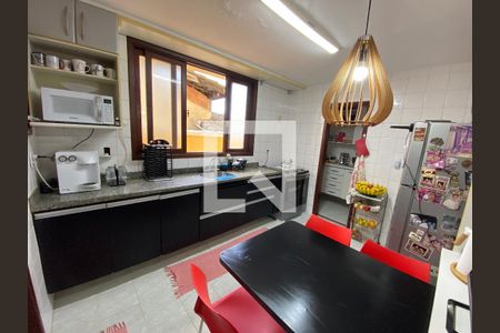 Cozinha de casa à venda com 5 quartos, 360m² em Jacarepaguá, Rio de Janeiro