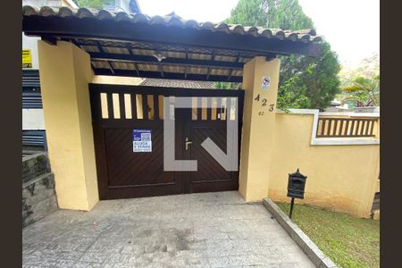 Fachada de casa à venda com 5 quartos, 360m² em Jacarepaguá, Rio de Janeiro
