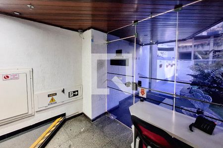 Área comum de apartamento à venda com 2 quartos, 90m² em Icaraí, Niterói
