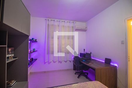 Quarto de apartamento à venda com 1 quarto, 40m² em Menino Deus, Porto Alegre