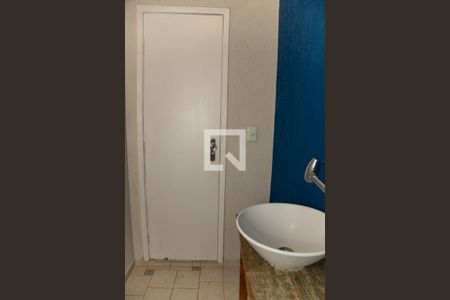 Lavabo de casa à venda com 4 quartos, 130m² em Vila Sao Francisco (zona Sul), São Paulo