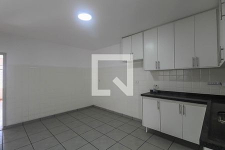 Cozinha de casa à venda com 4 quartos, 125m² em Vila Zelina, São Paulo