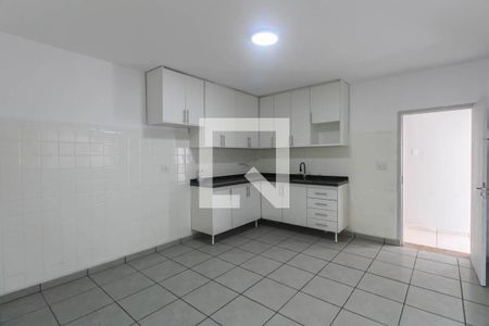Cozinha de casa à venda com 4 quartos, 125m² em Vila Zelina, São Paulo