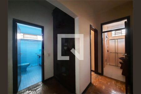 Casa à venda com 3 quartos, 371m² em Jardim Santa Helena, São Paulo