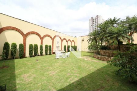 Casa à venda com 4 quartos, 1050m² em Campestre, Santo André