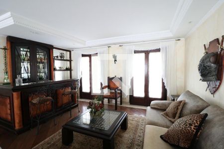 Casa à venda com 4 quartos, 1050m² em Campestre, Santo André