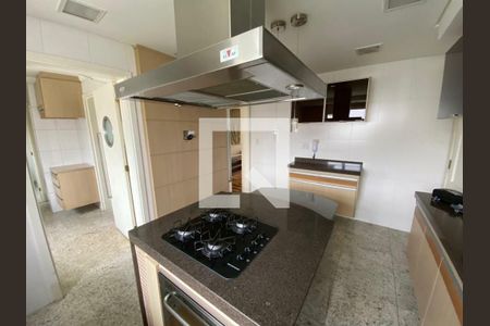 Apartamento à venda com 3 quartos, 193m² em Campestre, Santo André