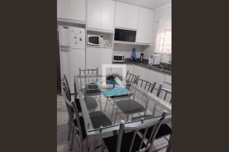 Casa à venda com 3 quartos, 134m² em Santa Terezinha, Santo André
