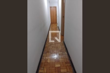 Casa à venda com 3 quartos, 134m² em Santa Terezinha, Santo André