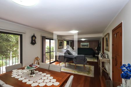 Sala de apartamento à venda com 3 quartos, 130m² em Aclimação, São Paulo