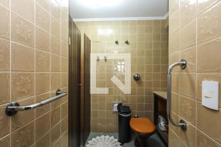 Banheiro da Suíte de apartamento à venda com 3 quartos, 130m² em Aclimação, São Paulo