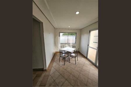 Apartamento à venda com 3 quartos, 60m² em Santa Constança, São Paulo