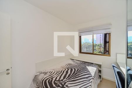 Quarto  de apartamento para alugar com 2 quartos, 90m² em Chácara das Pedras, Porto Alegre