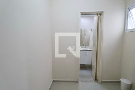 Quarto de Serviço de apartamento para alugar com 4 quartos, 126m² em Jardim Praiano, Guarujá