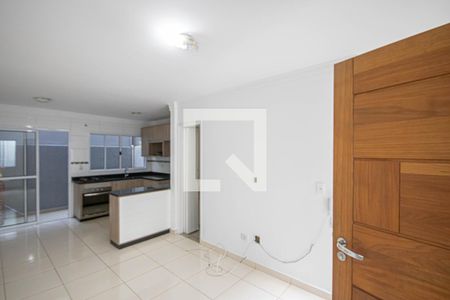 Sala/Cozinha de casa à venda com 2 quartos, 90m² em Vila Nilo, São Paulo