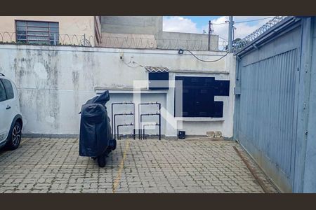 Garagem de casa à venda com 2 quartos, 90m² em Vila Nilo, São Paulo