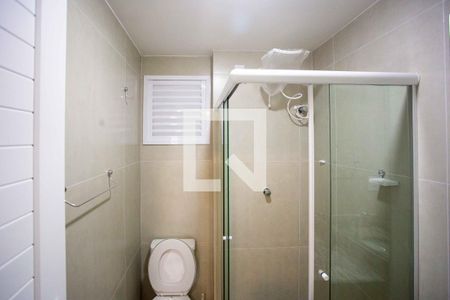 Banheiro Social de kitnet/studio para alugar com 1 quarto, 20m² em Centro, Diadema