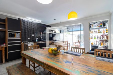 Sala de Jantar de casa à venda com 3 quartos, 260m² em Vila Mariza Mazzei, São Paulo