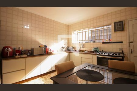Cozinha de casa à venda com 3 quartos, 158m² em Jardim Vila Formosa, São Paulo