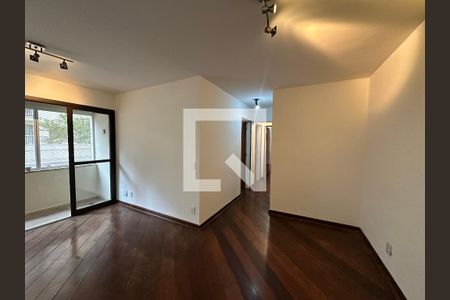 Sala de apartamento à venda com 3 quartos, 90m² em Alphaville, Barueri