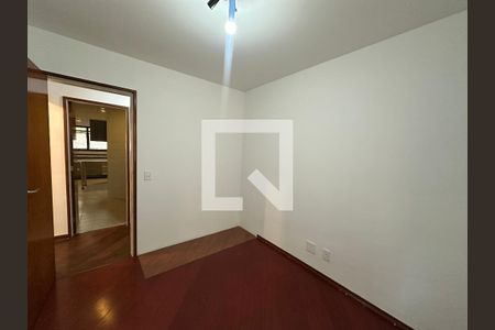 Quarto 1 de apartamento à venda com 3 quartos, 90m² em Alphaville, Barueri